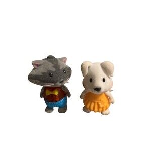 LIL WOODZEEZ RACOON & DOG BOBBLEEZ 2.2”ACTION FIGURE TOY LIGHT UP RARE